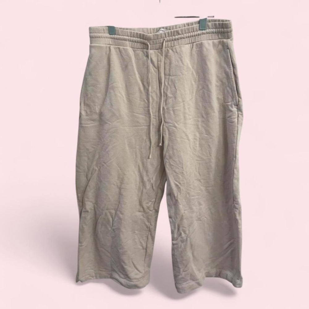 Vince Cream Gaucho Wide Leg Cropped Sweatpants — Size L